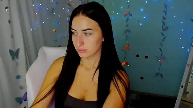Snapshot of Star_Emily_ chatting on July 14, 2026, 6:18 am Star Emily online show from July 14, 2026, 6:18 am