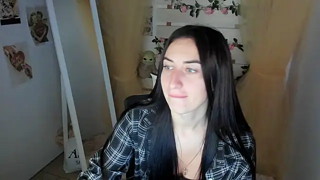 Snapshot of Star_Emily_ chatting on July 26, 2026, 6:10 am Star Emily online show from July 26, 2026, 6:10 am