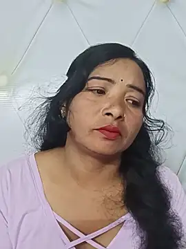 queen 1211 online show from July 28, 2026, 7:37 am