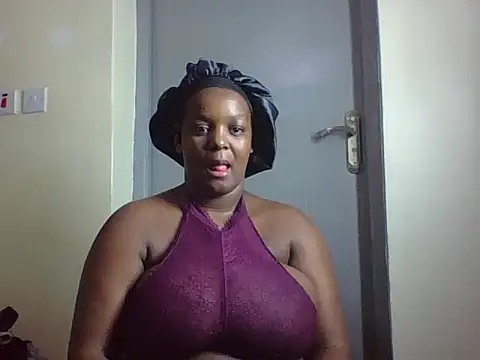 Snapshot of Seductivelust_ chatting on July 24, 2026, 9:24 pm Seductivelust online show from July 24, 2026, 9:24 pm