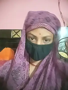 Snapshot of Queen_Sakshi1 chatting on July 20, 2026, 7:44 am Queen Sakshi1 online show from July 20, 2026, 7:44 am