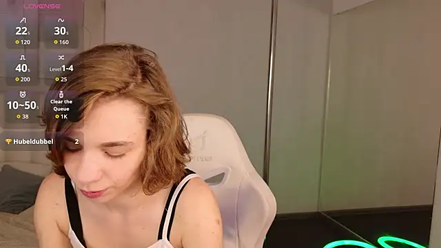 Snapshot of Rebecca_Ford chatting on July 28, 2026, 8:32 am Rebecca Ford online show from July 28, 2026, 8:32 am