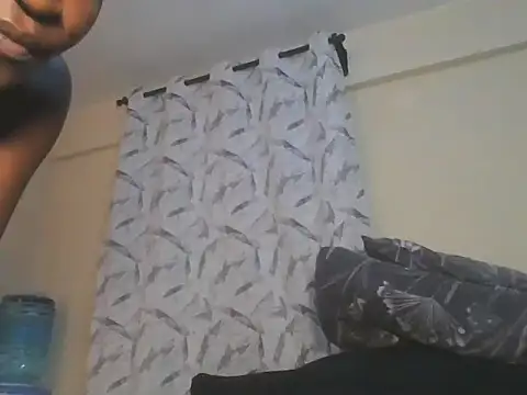 ebony zuri online show from July 13, 2026, 7:38 pm