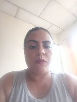 Hotpeppermint online show from July 16, 2026, 7:31 pm