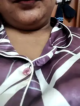 Snapshot of cute_bhabi69 chatting on July 29, 2026, 4:21 am cute bhabi69 online show from July 29, 2026, 4:21 am