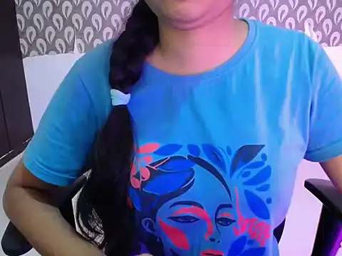kiaraa 01 online show from July 10, 2026, 5:15 pm