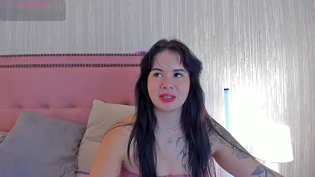 Snapshot of LinaBlack_ chatting on July 21, 2026, 7:54 am LinaBlack online show from July 21, 2026, 7:54 am