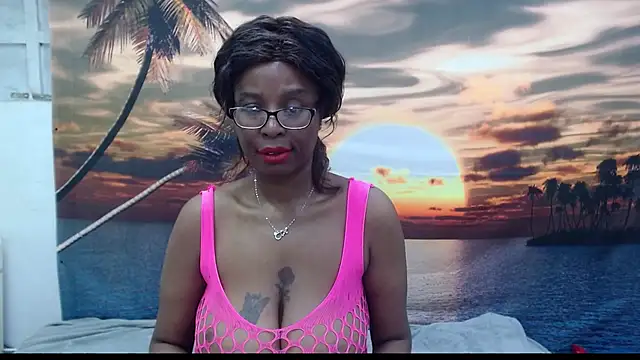 Applepiexx32 online show from July 26, 2026, 6:37 pm