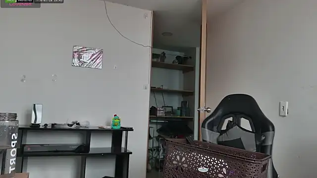 unicornio sex online show from July 18, 2026, 8:45 pm