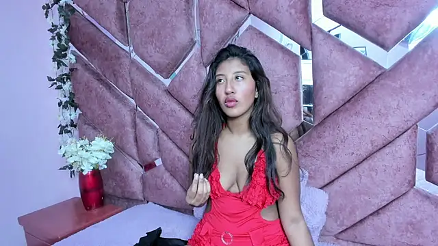MelannyBrunette online show from July 28, 2026, 4:27 pm