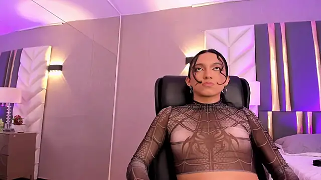 LexyWoods online show from July 28, 2026, 8:52 pm