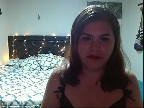 Snapshot of Pao_vi chatting on July 22, 2026, 2:25 am Pao vi online show from July 22, 2026, 2:25 am