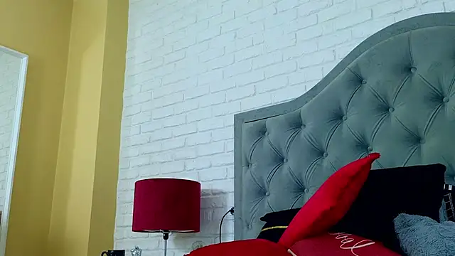 Snapshot of Roxy_Marks chatting on July 28, 2026, 11:17 am Roxy Marks online show from July 28, 2026, 11:17 am