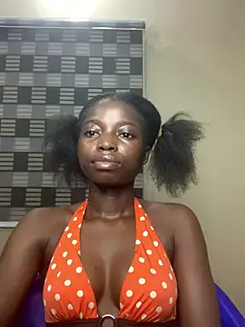 petiteebonyxx online show from July 24, 2026, 7:45 pm