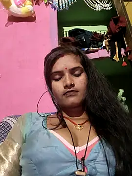 Cute shivangi825 online show from July 26, 2026, 8:05 pm