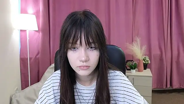 DannaChalk online show from July 21, 2026, 2:58 am