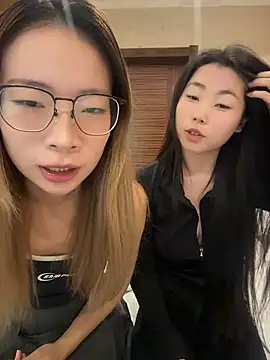Snapshot of xiaozz-001 chatting on August 1, 2026, 2:44 am xiaozz-001 online show from August 1, 2026, 2:44 am
