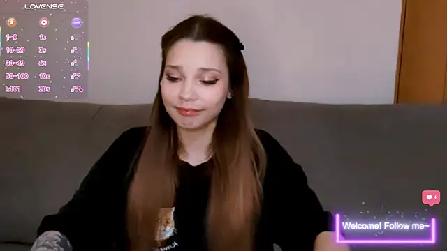 kittenalissa online show from July 19, 2026, 5:38 pm