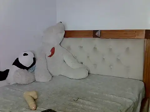 Snapshot of Luna_empress01 chatting on July 28, 2026, 4:30 am Luna empress01 online show from July 28, 2026, 4:30 am