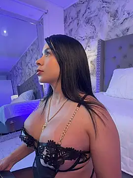 Snapshot of Charlottee_Harriz_ chatting on July 20, 2026, 7:27 pm Charlottee Harriz online show from July 20, 2026, 7:27 pm
