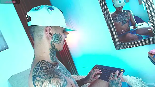 Snapshot of Liam_Ink chatting on July 28, 2026, 6:20 pm Liam Ink online show from July 28, 2026, 6:20 pm