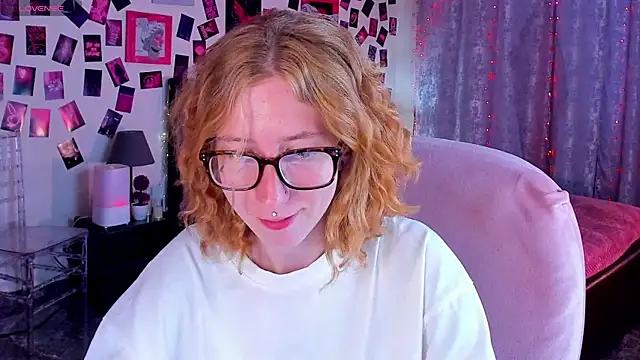 TerriaReed online show from July 24, 2026, 10:46 am