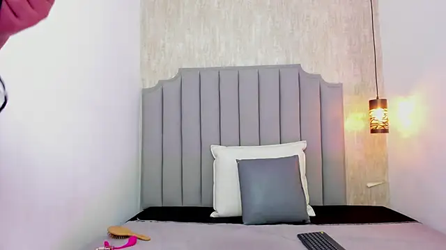 Snapshot of Nina_diaaz chatting on July 28, 2026, 1:54 pm Nina diaaz online show from July 28, 2026, 1:54 pm
