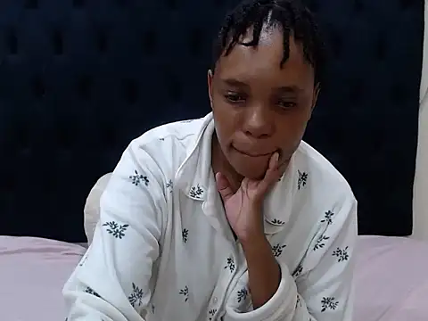 LilacKiss online show from July 15, 2026, 5:56 am