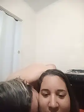deliciademorena online show from July 20, 2026, 6:28 am