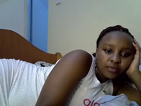 SweetMelodyy1 online show from July 26, 2026, 2:46 pm