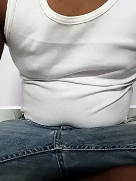 Snapshot of midnight_desire_guy chatting on July 31, 2026, 4:28 pm midnight desire guy online show from July 31, 2026, 4:28 pm
