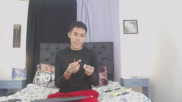 RoySteven online show from July 28, 2026, 12:48 pm