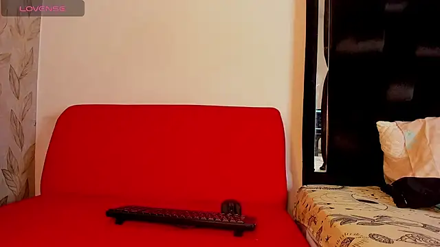 Cyka Semenobicht online show from July 18, 2026, 10:35 pm