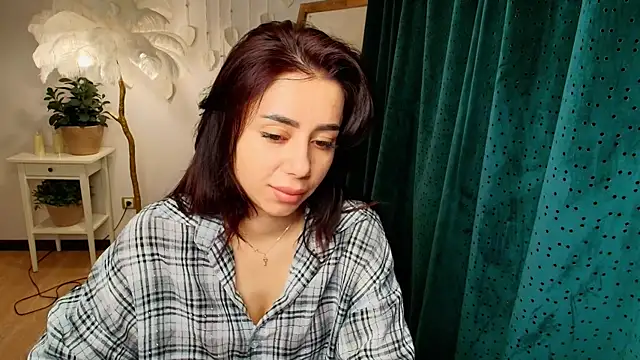 Snapshot of HaleyAnderson chatting on July 18, 2026, 3:11 am HaleyAnderson online show from July 18, 2026, 3:11 am