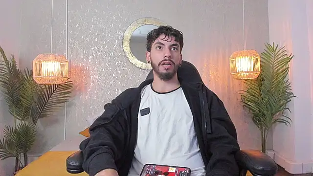 leviwolff online show from July 21, 2026, 4:04 am
