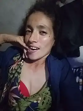 arianahillt online show from July 19, 2026, 4:49 am