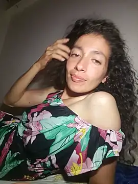 arianahillt online show from July 29, 2026, 5:49 am