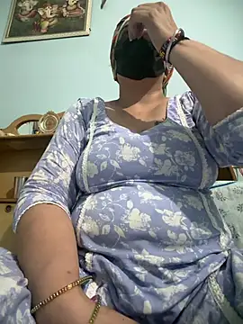 Snapshot of Punjabi_Bhabhi_07 chatting on July 17, 2026, 10:00 am Punjabi Bhabhi 07 online show from July 17, 2026, 10:00 am