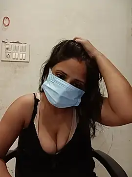 Snapshot of Desi_Friends chatting on July 13, 2026, 6:49 am Desi Friends online show from July 13, 2026, 6:49 am