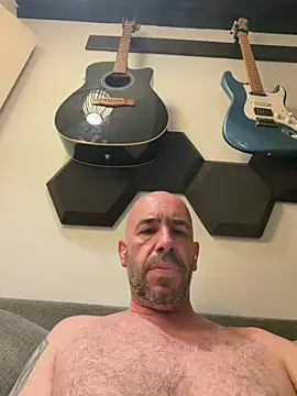 Snapshot of Vito2756 chatting on July 23, 2026, 9:40 am Vito2756 online show from July 23, 2026, 9:40 am