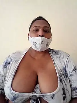 Dragongirl1313 online show from July 17, 2026, 7:15 am