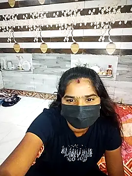 Snapshot of Tamil_555_Couples chatting on July 23, 2026, 4:05 pm Tamil 555 Couples online show from July 23, 2026, 4:05 pm
