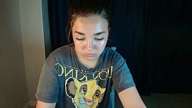 sweettatamii online show from July 18, 2026, 9:46 am