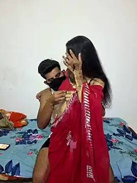 Snapshot of Indian_hot_couple_001 chatting on July 14, 2026, 6:46 pm Indian hot couple 001 online show from July 14, 2026, 6:46 pm