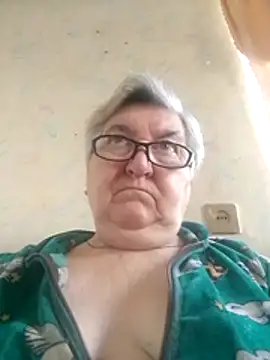 Snapshot of PanterochkaCharm chatting on July 14, 2026, 3:55 am PanterochkaCharm online show from July 14, 2026, 3:55 am