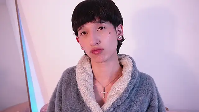 Snapshot of suki_dolll chatting on July 14, 2026, 2:05 am suki dolll online show from July 14, 2026, 2:05 am