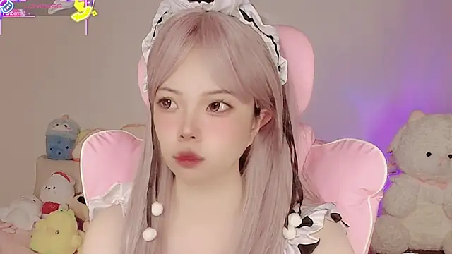Snapshot of _MiMiii_ chatting on July 21, 2026, 9:17 pm MiMiii online show from July 21, 2026, 9:17 pm