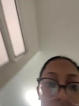 Kimy lux online show from July 28, 2026, 8:52 pm