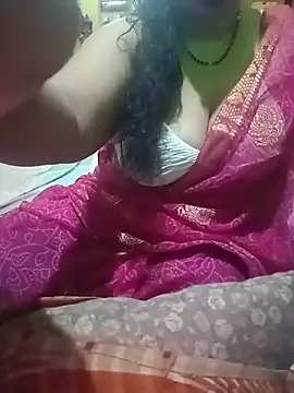 Snapshot of Cutie_Alia chatting on July 19, 2026, 11:25 am Cutie Alia online show from July 19, 2026, 11:25 am