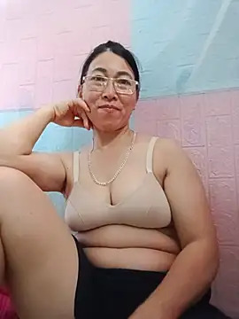 Boosbig01 online show from July 18, 2026, 8:51 am
